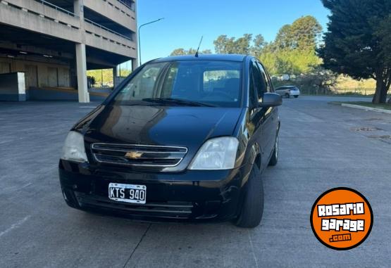 Autos - Chevrolet GL 1.8 N 2012 Nafta 140000Km - En Venta