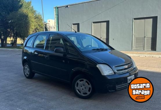 Autos - Chevrolet GL 1.8 N 2012 Nafta 140000Km - En Venta