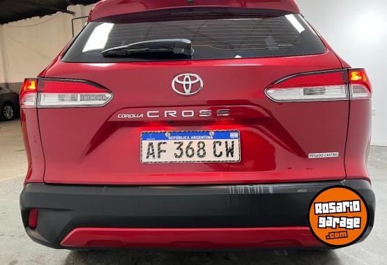 Autos - Toyota COROLLA CROSS XLI 2,0 CVT 2022 Nafta 60370Km - En Venta