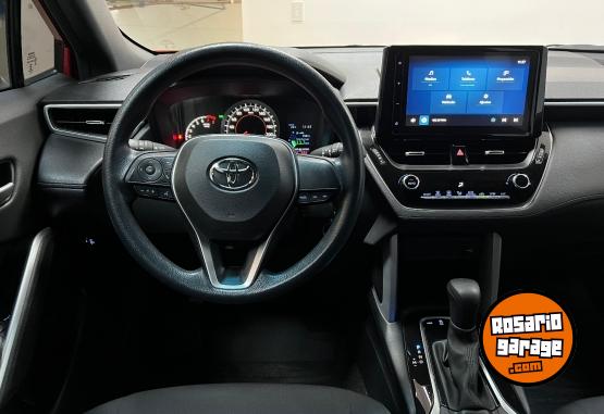 Autos - Toyota COROLLA CROSS XLI 2,0 CVT 2022 Nafta 60370Km - En Venta