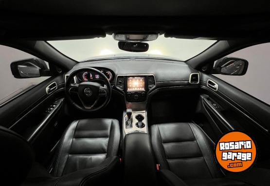 Camionetas - Chrysler JEEP GRAND CHEROKEE LIMIT 2017 Nafta 117664Km - En Venta