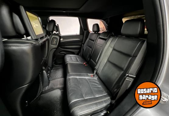 Camionetas - Chrysler JEEP GRAND CHEROKEE LIMIT 2017 Nafta 117664Km - En Venta