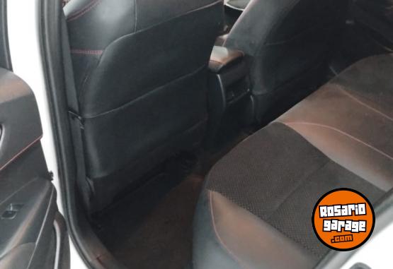 Autos - Toyota COROLLA GR 2.0 SPORT 2023 Nafta 82000Km - En Venta