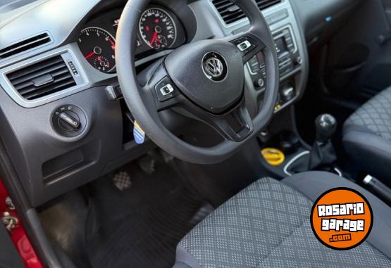 Autos - Volkswagen Suran Comfortline MSI 1.6 2016 Nafta 105000Km - En Venta