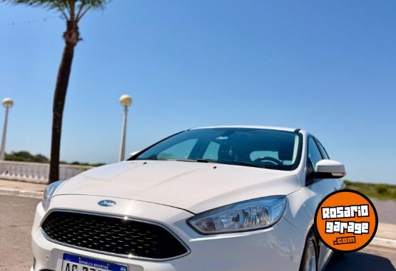 Autos - Ford Focus 2018 Nafta 94000Km - En Venta