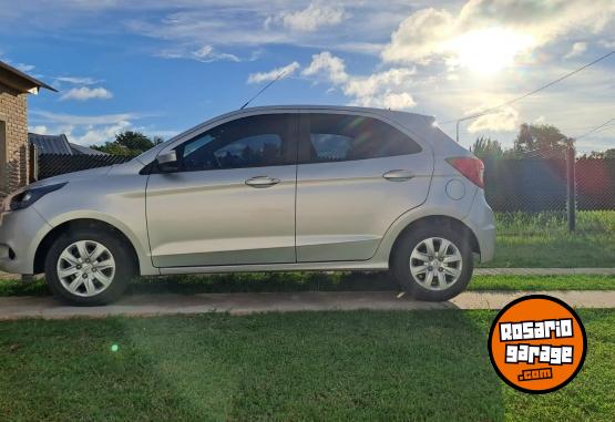 Autos - Ford KA 2016 Nafta 121000Km - En Venta