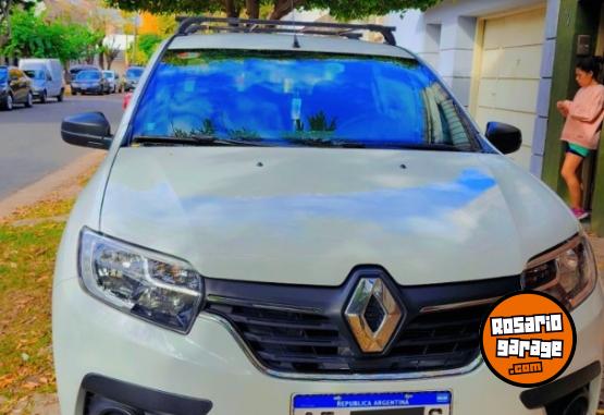 Autos - Renault Logan life 2020 Nafta 140000Km - En Venta