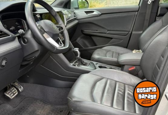 Autos - Volkswagen Taos Highline 2023 Nafta 34000Km - En Venta