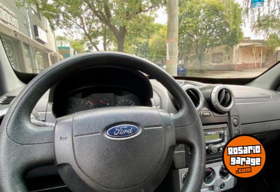 Autos - Ford 4x2 xl plus 2009 GNC 320000Km - En Venta