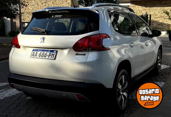 Autos - Peugeot 2008 FELINE 2016 Nafta 130000Km - En Venta