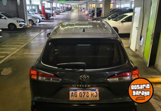 Autos - Toyota Corolla cross 2023 Nafta 86000Km - En Venta