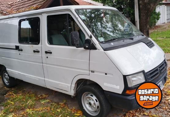 Utilitarios - Renault Traffic 1994 Nafta 100000Km - En Venta