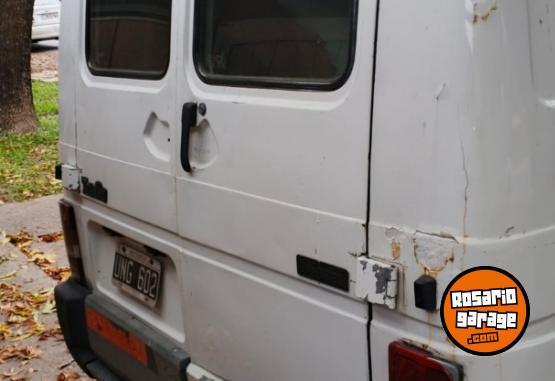 Utilitarios - Renault Traffic 1994 Nafta 100000Km - En Venta