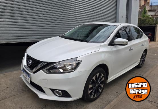 Autos - Nissan Sentra sr 2017 Nafta 87000Km - En Venta