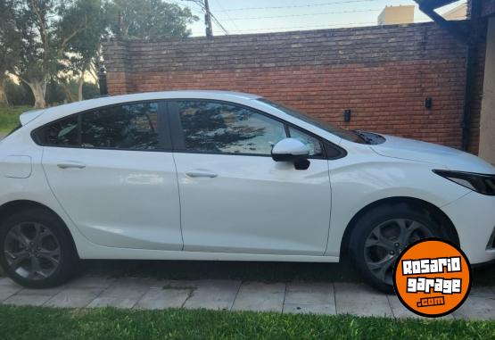 Autos - Chevrolet Cruze Lt 2020 Nafta 88000Km - En Venta