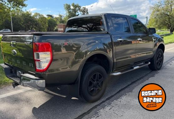 Camionetas - Ford RANGER 3.2 CXL 2015 Diesel 157000Km - En Venta