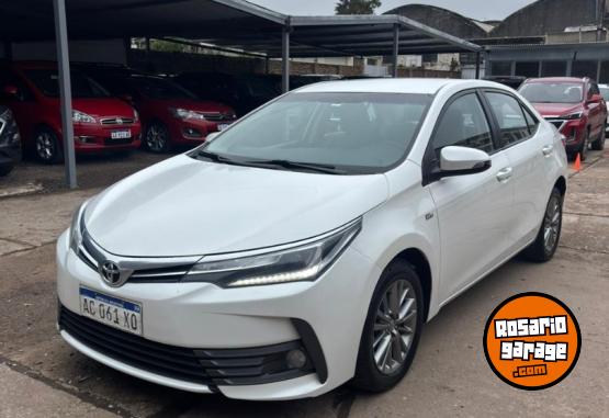 Autos - Toyota Corolla XEi 1.8 MT 2017 Nafta 130000Km - En Venta
