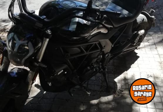 Motos - Benelli 502C 2022 Nafta 22000Km - En Venta