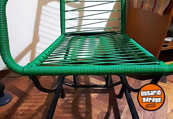 Hogar - SILLON REPOSERA MECEDORA DE HIERRO Y SOGA PVC VERDE - En Venta