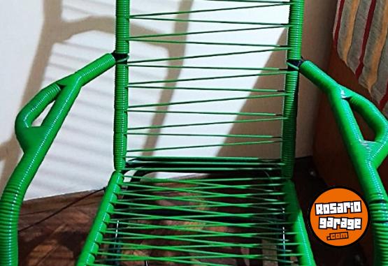 Hogar - SILLON REPOSERA MECEDORA DE HIERRO Y SOGA PVC VERDE - En Venta
