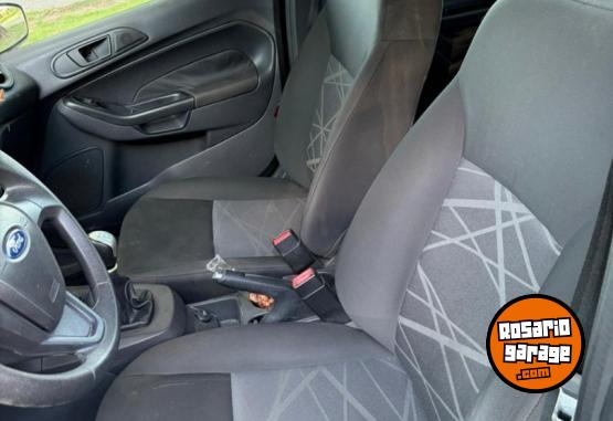 Autos - Ford FIESTA KINETIC S 2015 Nafta 63000Km - En Venta