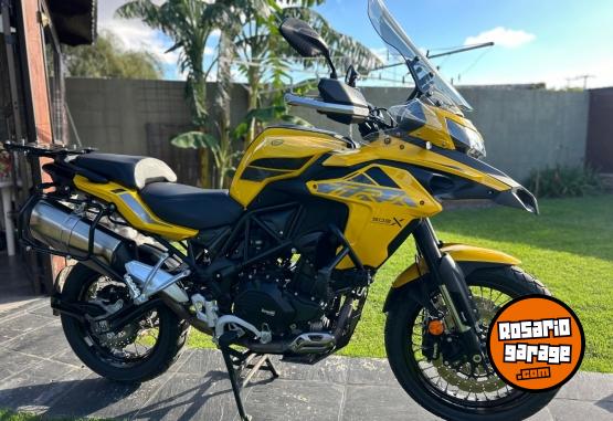 Motos - Benelli TRK 502 X 2022 Nafta 24800Km - En Venta