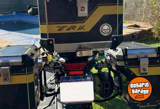 Motos - Benelli TRK 502 X 2022 Nafta 24800Km - En Venta