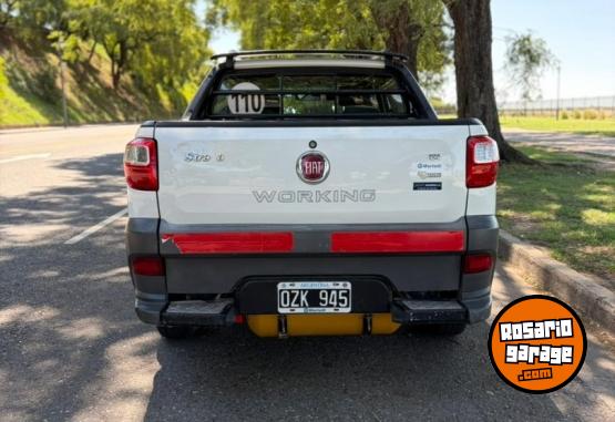 Camionetas - Fiat STRADA WORKING GNC 2015 GNC 240000Km - En Venta