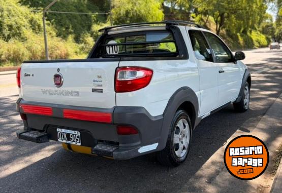 Camionetas - Fiat STRADA WORKING GNC 2015 GNC 240000Km - En Venta