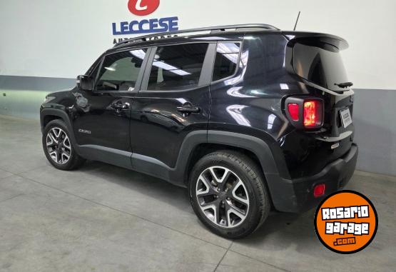Autos - Chrysler Renegade 2021 Nafta 101000Km - En Venta