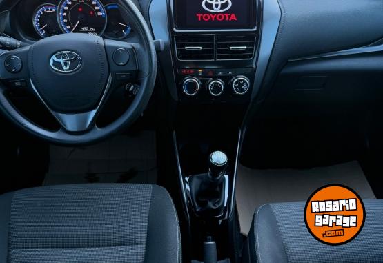 Autos - Toyota Yaris 2024 Nafta 39000Km - En Venta