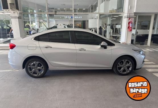 Autos - Chevrolet cruze 4 ltz at 2023 Nafta 63088Km - En Venta