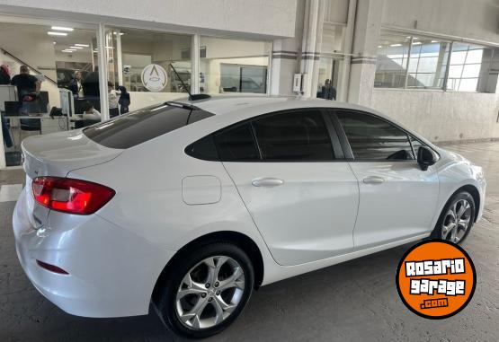 Autos - Chevrolet CRUZE 4P 1.4 TURBO LT MT 2021 Nafta 94634Km - En Venta