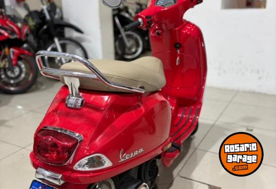 Motos - Vespa VXL 150 2017 Nafta 700Km - En Venta
