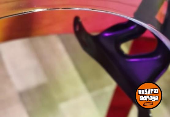 Accesorios para Motos - Parabrisas con soporte para moto Triumph speed 400 original - En Venta