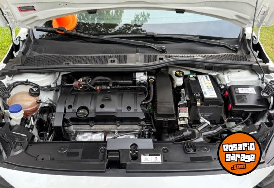 Autos - Peugeot 208 feline 2022 Nafta 28000Km - En Venta