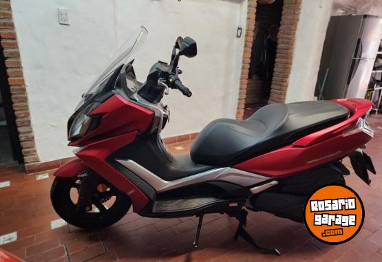 Motos - Kymco DOWNTOWN 350I 2022 Nafta 8000Km - En Venta
