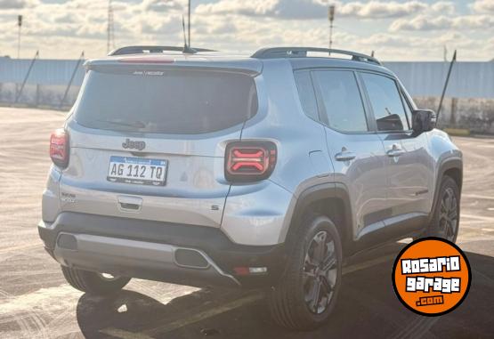 Camionetas - Jeep Renegade Serie S 2023 Nafta 20000Km - En Venta