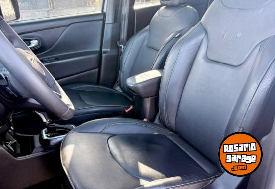 Camionetas - Jeep Renegade Serie S 2023 Nafta 20000Km - En Venta