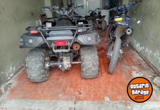Motos - Otra marca 300 4x4 2014 Nafta 1111Km - En Venta