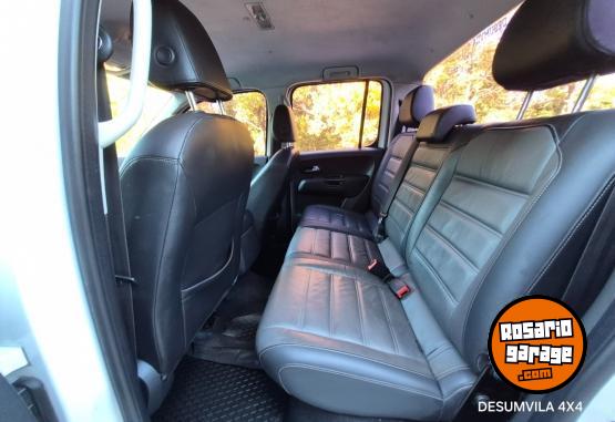 Camionetas - Volkswagen AMAROK HIGHLINE 4X4 AT 2017 Diesel 230000Km - En Venta