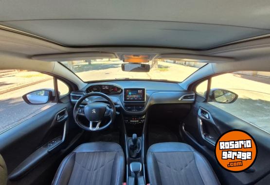 Autos - Peugeot 2008 Feline 2017 Nafta 102000Km - En Venta