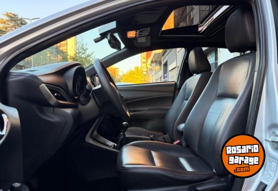 Autos - Toyota Yaris S 2019 Nafta 73000Km - En Venta