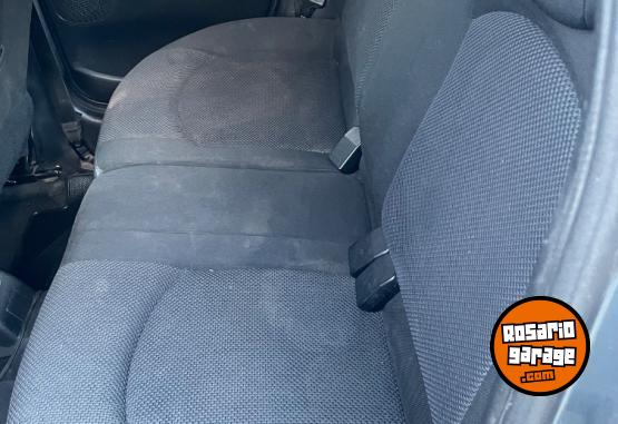 Autos - Peugeot PEUGEOT 207 XT FULL 2008 Diesel 180000Km - En Venta