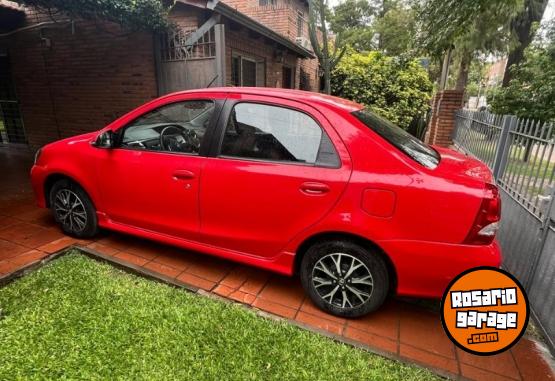 Autos - Toyota ETHIOS 2021 Nafta 20000Km - En Venta