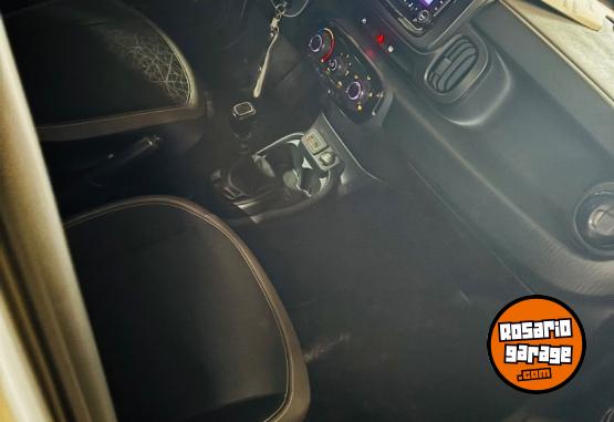 Autos - Fiat MOBI 1.0 8V WAY 2018 GNC 84500Km - En Venta