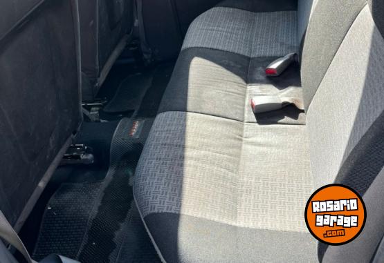 Camionetas - Nissan Frontier 2011 Diesel 181000Km - En Venta