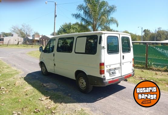 Utilitarios - Ford Transit 1997 Diesel 1111Km - En Venta