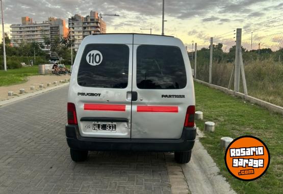 Utilitarios - Peugeot Partner 2008 Diesel 244000Km - En Venta