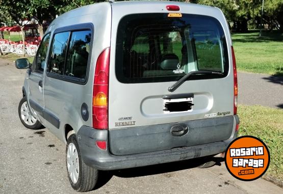 Utilitarios - Renault Kangoo 4 puertas 1.6 16v. 2010 GNC 330000Km - En Venta